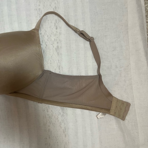 Cacique tan nude 40 DD used condition push up great support. - Picture 3 of 12